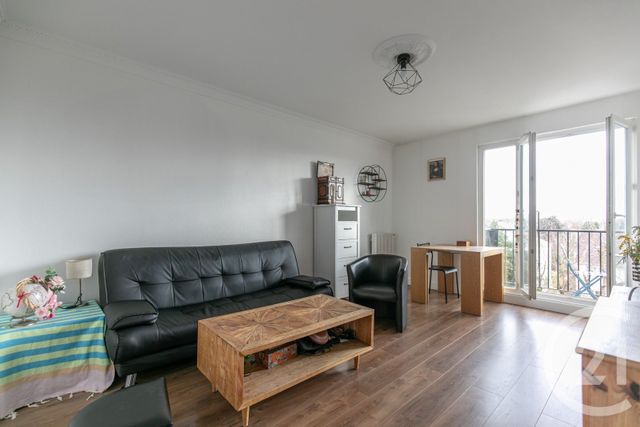 Appartement F3 à vendre - 3 pièces - 65,29 m2 - St Maur Des Fosses - 94 - ILE-DE-FRANCE