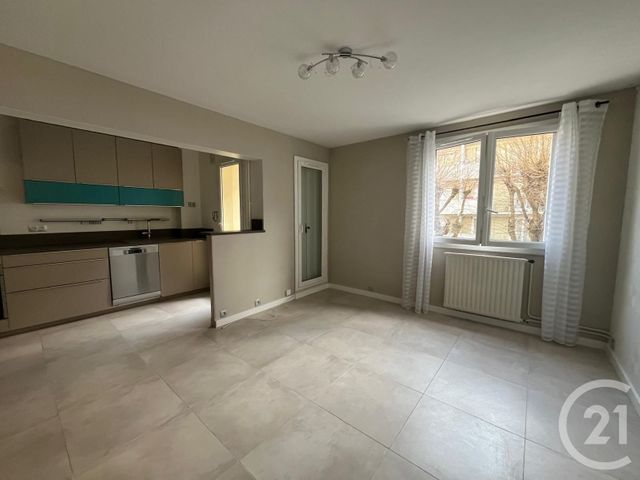 Appartement F3 à vendre - 3 pièces - 54 m2 - La Varenne St Hilaire - 94 - ILE-DE-FRANCE