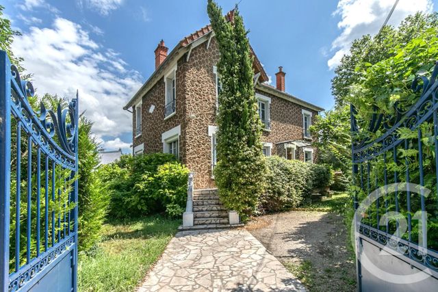 Maison à vendre - 9 pièces - 181,30 m2 - St Maur Des Fosses - 94 - ILE-DE-FRANCE